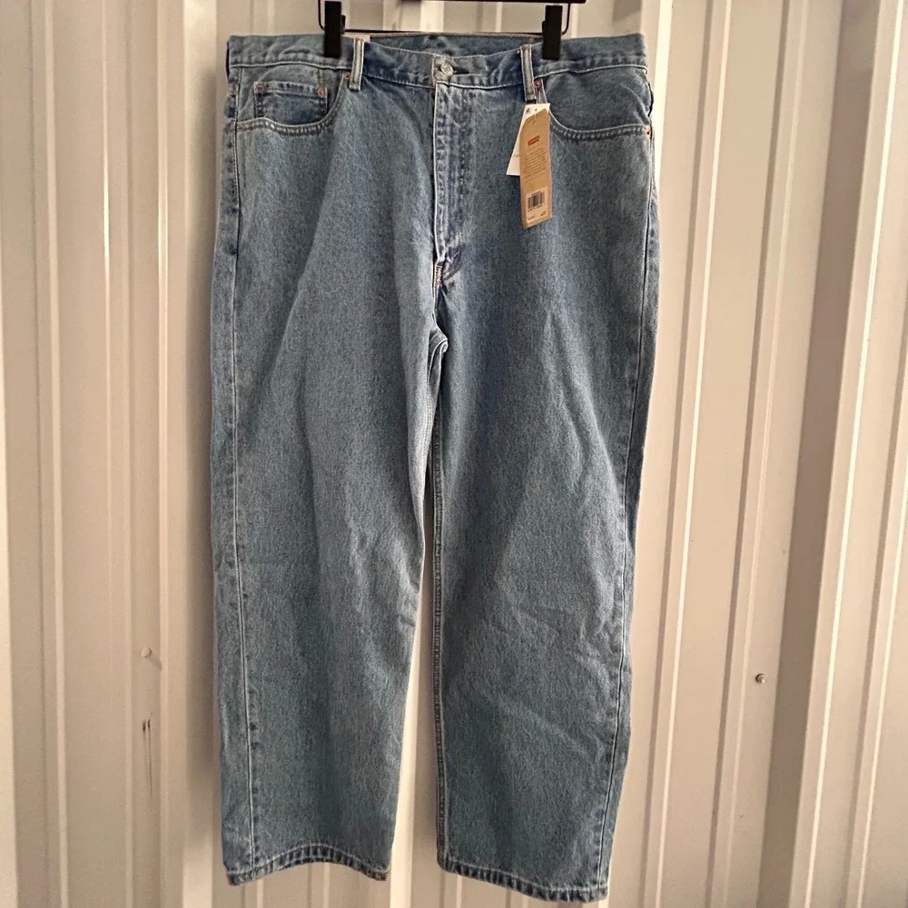 Levis 550 Relaxed Fit Mens Jeans 42x30 Medium Wash Blue Tapered Leg NEW